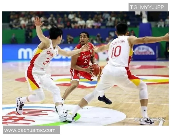 武汉篮球队的灵活战术揭秘与球队发展之路探讨