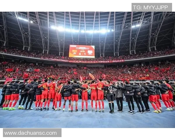 深圳足球队逆袭之路联合会杯特别报道展现拼搏精神与团队力量 深圳足球队逆袭之路联合会杯特别报道展现拼搏精神与团队力量