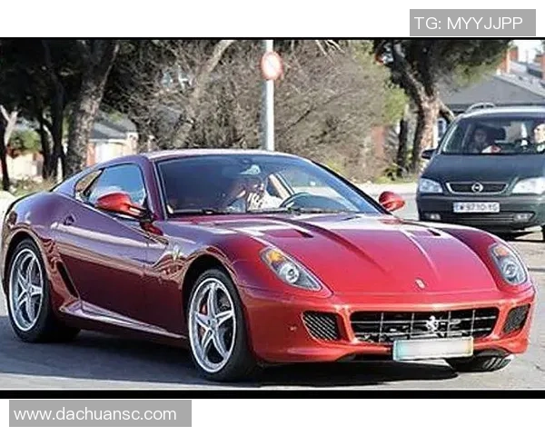 足球明星卡宴的真实身份揭秘与成就分析 足球明星卡宴的真实身份揭秘与成就分析