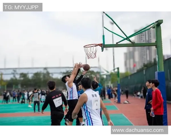 篮球纪实：记录武汉篮球队的奋斗经历